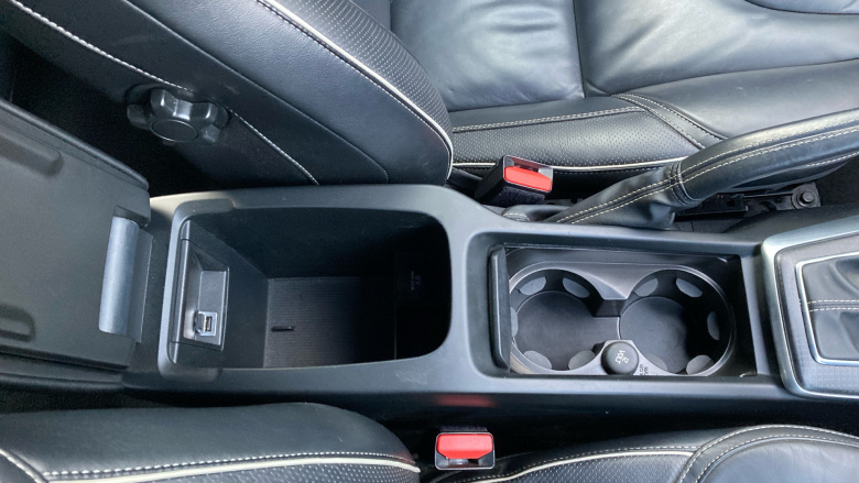 Volvo V40 D4 [190] R DESIGN Pro 5dr Geartronic Diesel Hatchback